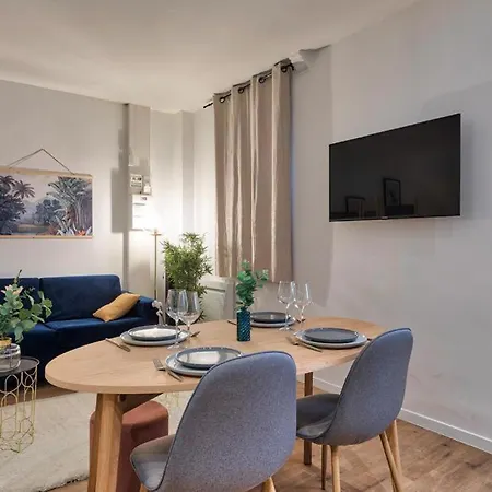Grand Au Coeur De Quartier Latin 아파트 *