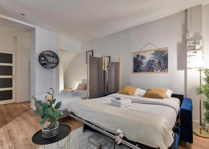 Grand Au Coeur De Quartier Latin Διαμέρισμα *