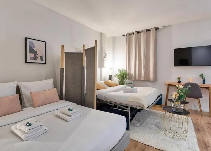 Grand Au Coeur De Quartier Latin Διαμέρισμα *